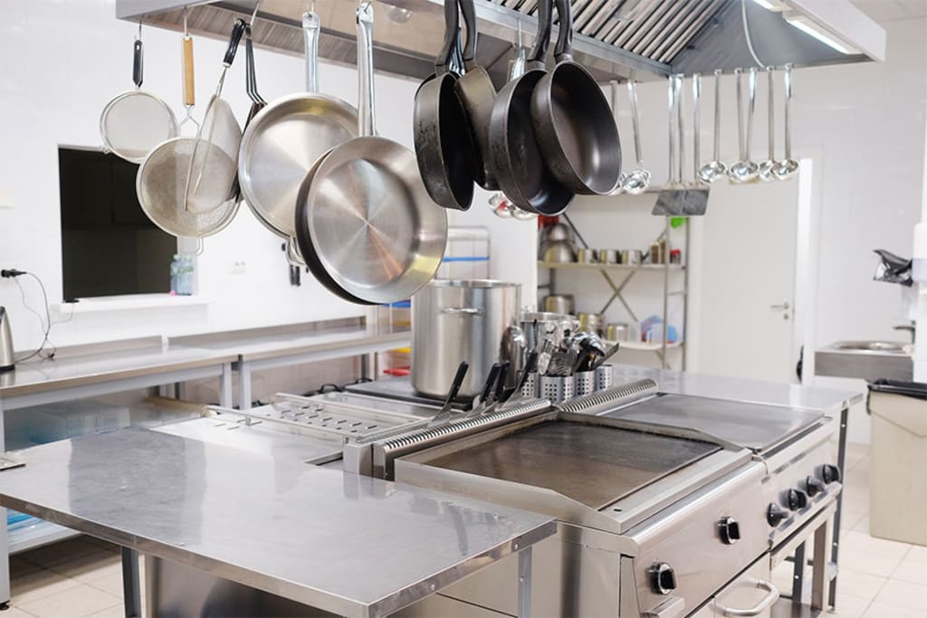 High-Performance Commercial Kitchen Equipment for Busy Kitchens