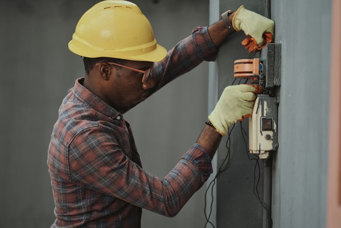 Electrical Maintenance Tips Every Homeowner Should Know Electrical Maintenance Tips Every Homeowner Should Know